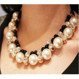 New Design Lace Chain Choker Hi-end Vivi big imitation pearl rhinestone necklace for Women 